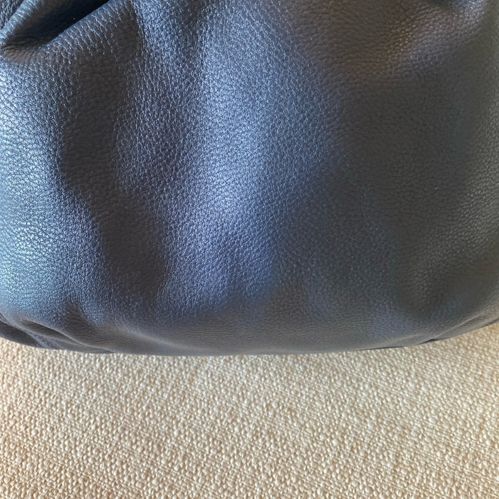 Michael Kors Navy Leather Hobo Shoulder Bag with logo charm - Picture 3 of 7